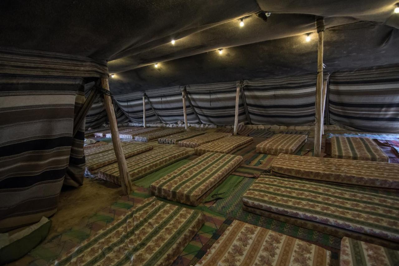 Kfar Hanokdim Arad Bagian luar foto
