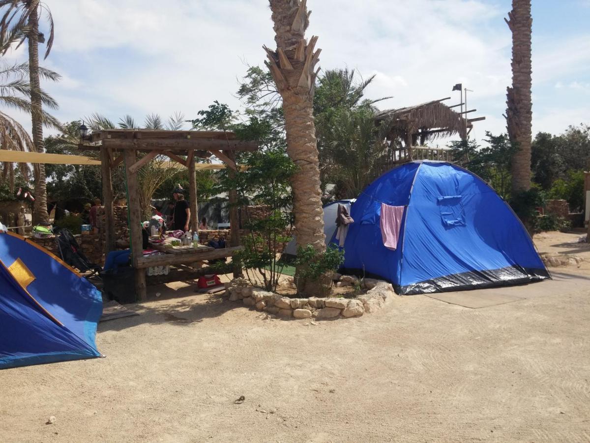 Kfar Hanokdim Arad Bagian luar foto
