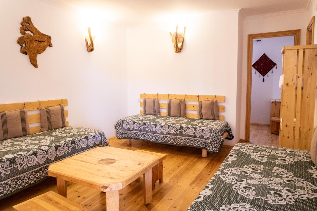 Kfar Hanokdim Arad Bagian luar foto