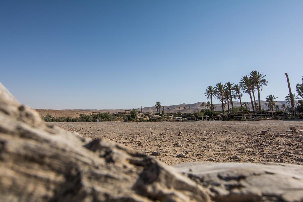 Kfar Hanokdim Arad Bagian luar foto